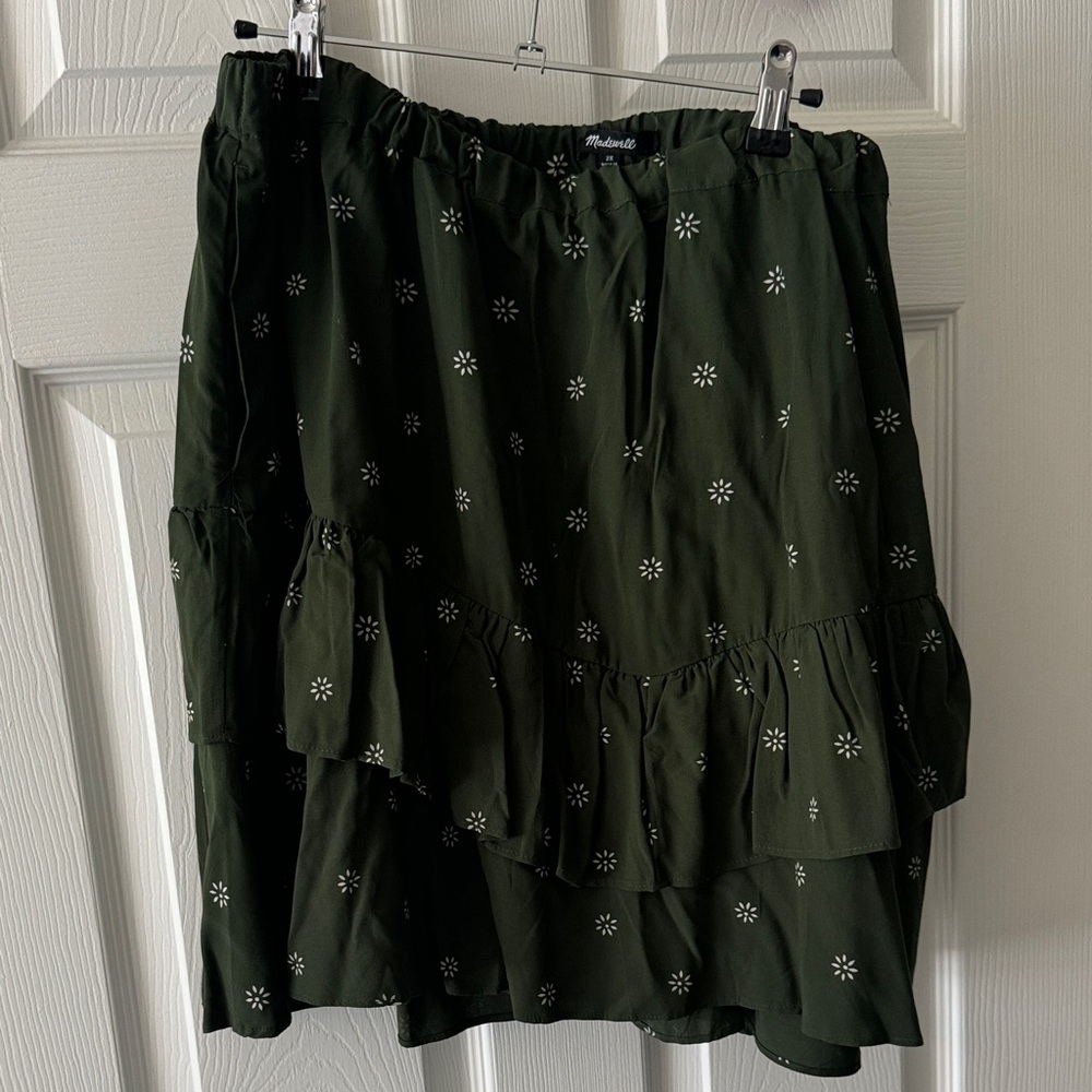 Madewell Asymmetrical Skirt in Dark Green with Floral Pattern